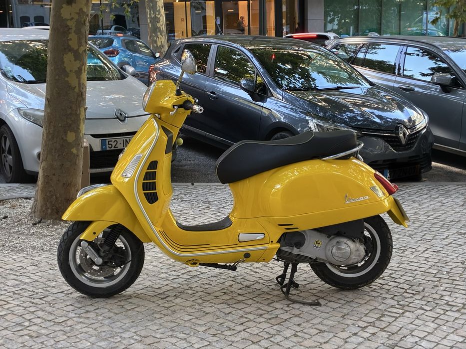 Vespa GTS 250 2005 com 35.000 km