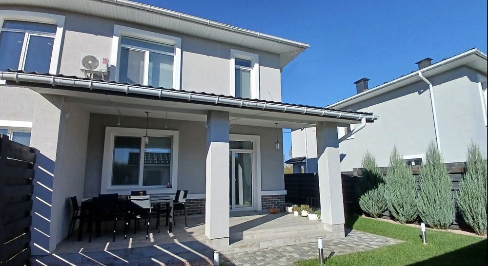 Великий Дуплекс в Бучі з каміном, барбекю ,генератором“під ключ”