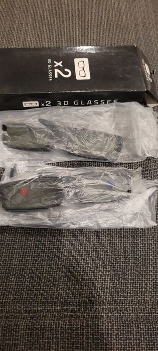 Samsung  Controlo Touch + 2 Óculos 3D + Cabos