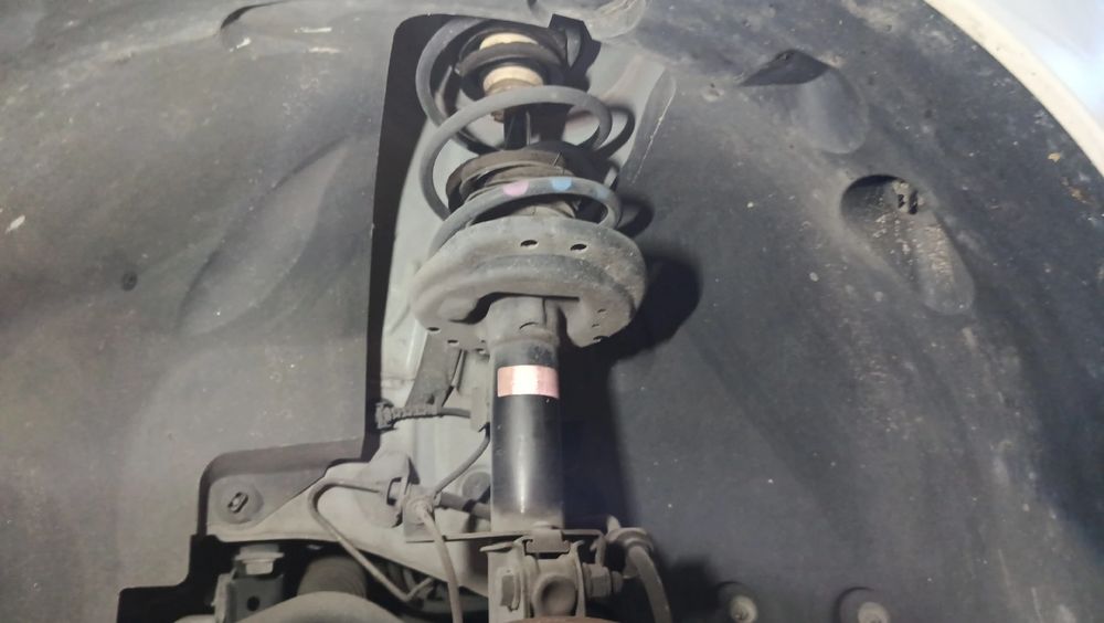 Front Left Shock Absorber for RENAULT Twingo III (BCM_)