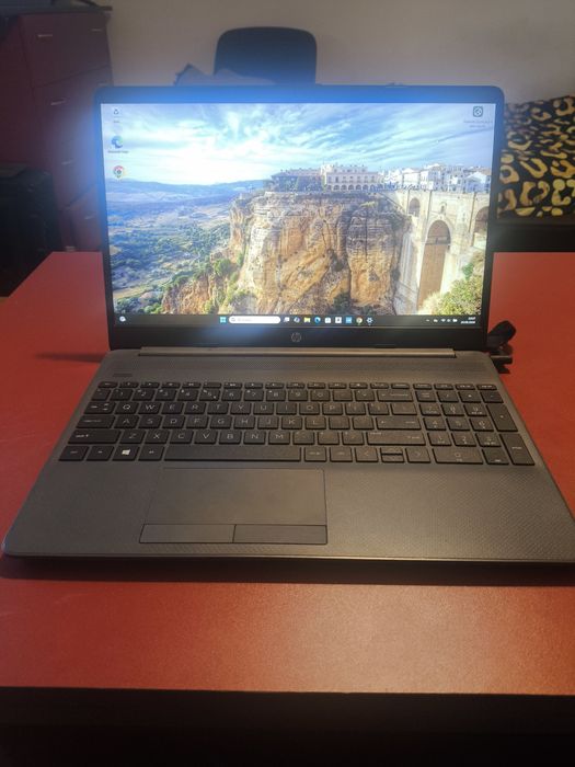 Laptop HP 255 G8 | 15.6" | AMD 3020e | 4GB RAM | 118GB | Win 11 Pro | Stan Idealny | Siedlce