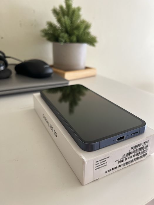 Vendo Samsung Galaxy A55 5G com 10 meses de uso