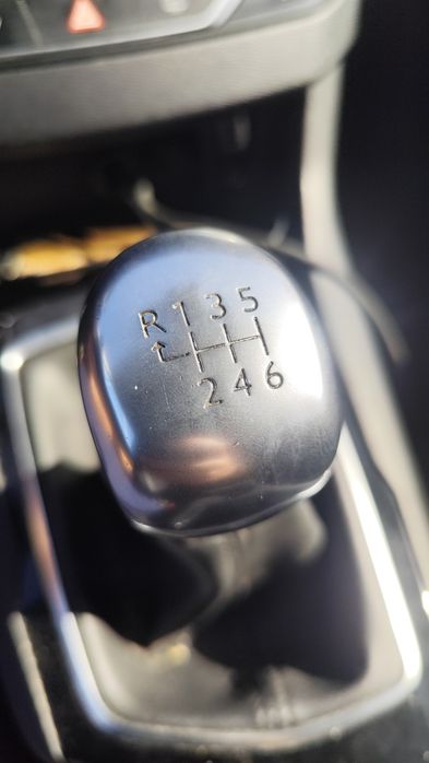 Peugeot 308 SW 2015