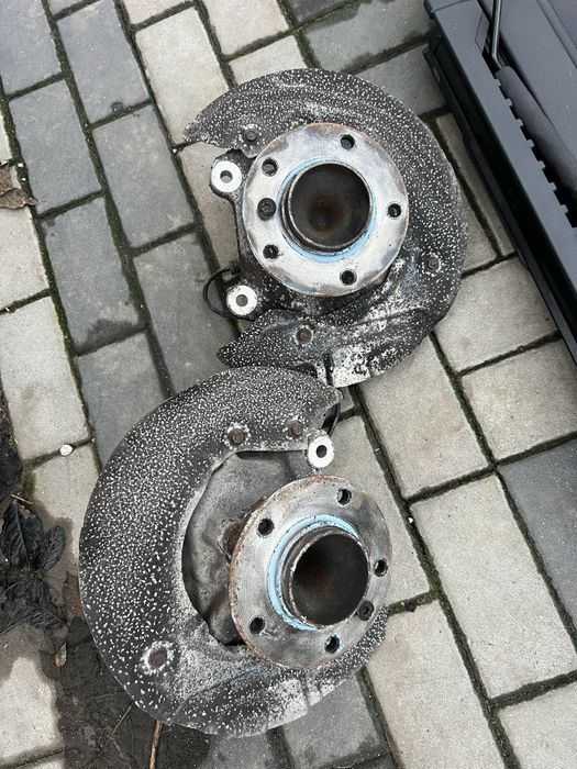 Piasty piasta lewa prawa przód bmw e90 e91 e92