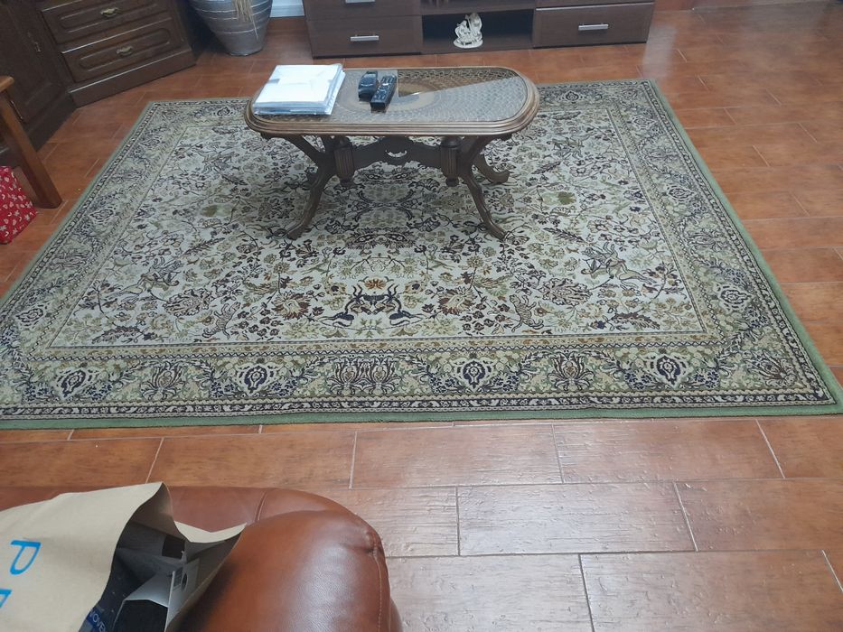 Capete de sala verde como nova