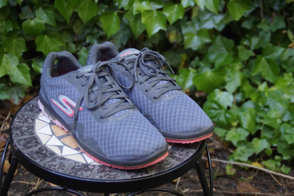 Buty Skechers roz.39