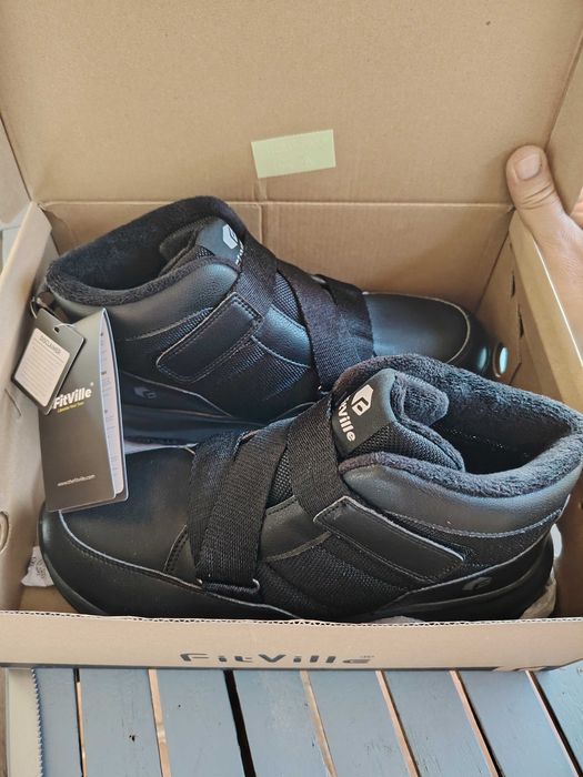 Vendo Botas Novas com caixa NR 44