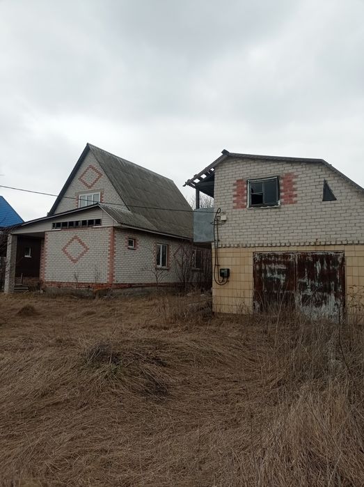 Недобудова в передмісті Чернігова. Село Количівка. Напруга 380 Вольт.