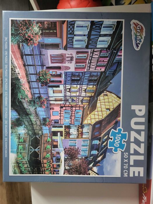 Puzzle 1000 elementow