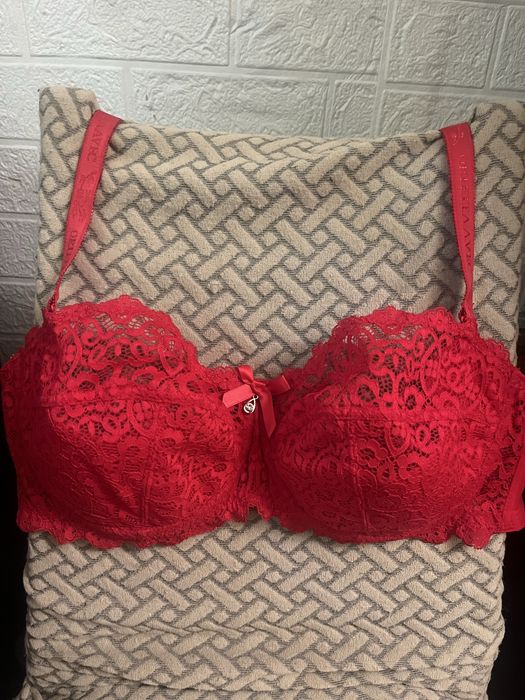 Бюстгалтер мереживний