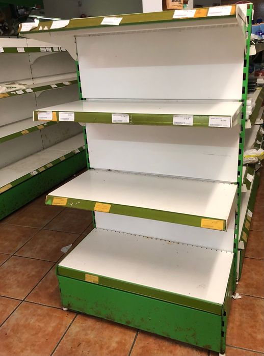 Estantes de supermercado baixo custo