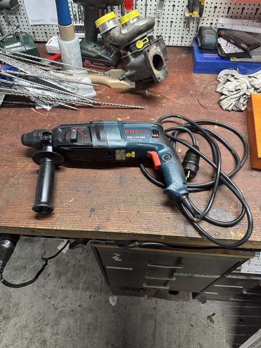 BOSCH GBH 2-26 DRE Młotowiertarka SDS