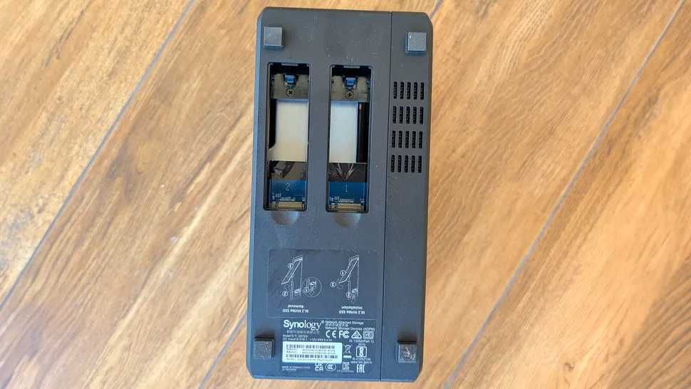 NAS Synology DiskStation DS723+ 2 baías 16T