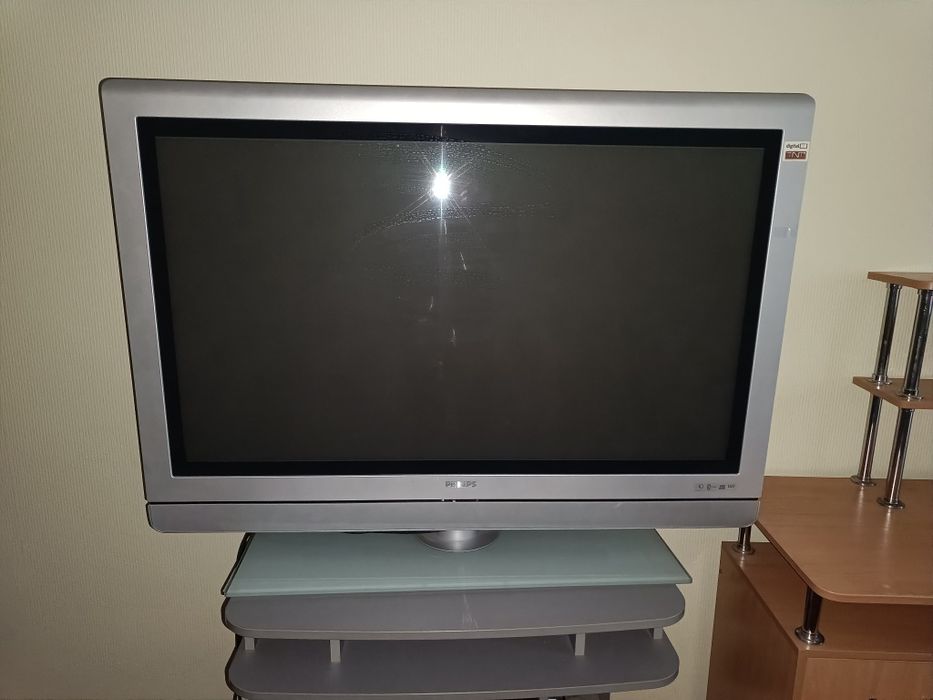 Телевизор 50 дюймов Philips