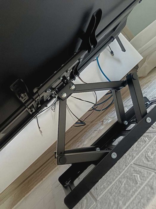 Mocny Uchwyt Do Telewizora Wieszak Obrotowy Na Tv Lcd 22-55 Cali