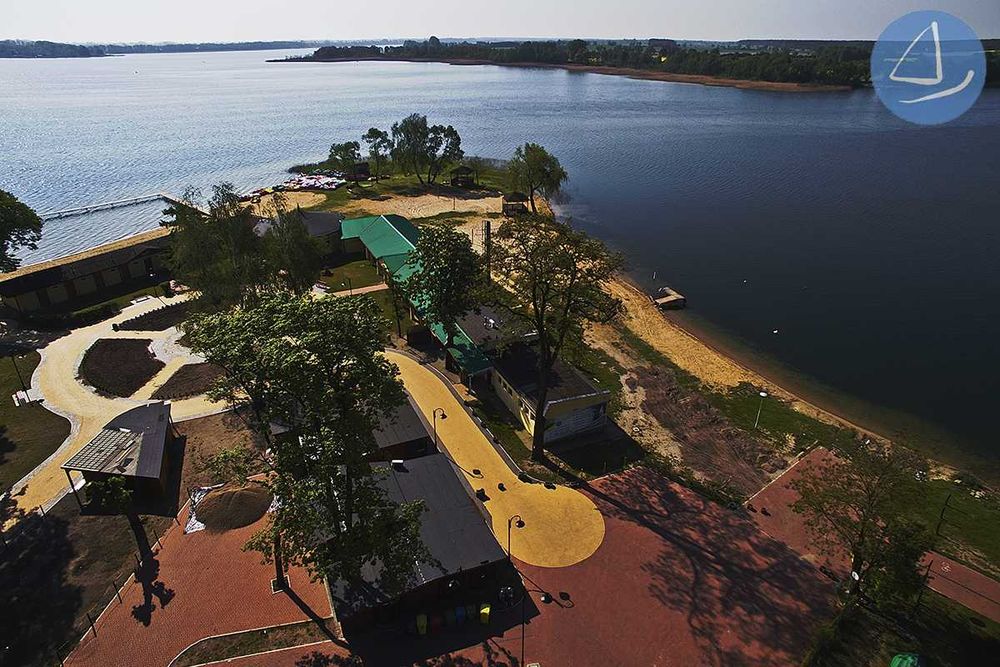 Domki pokoje apartamenty Powidz