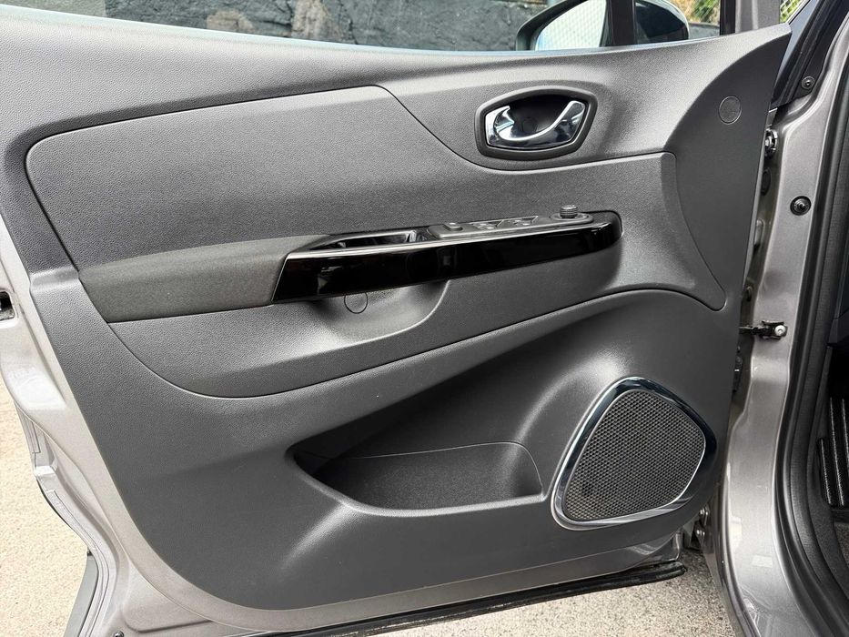 Renault Captur — fotografia 5
