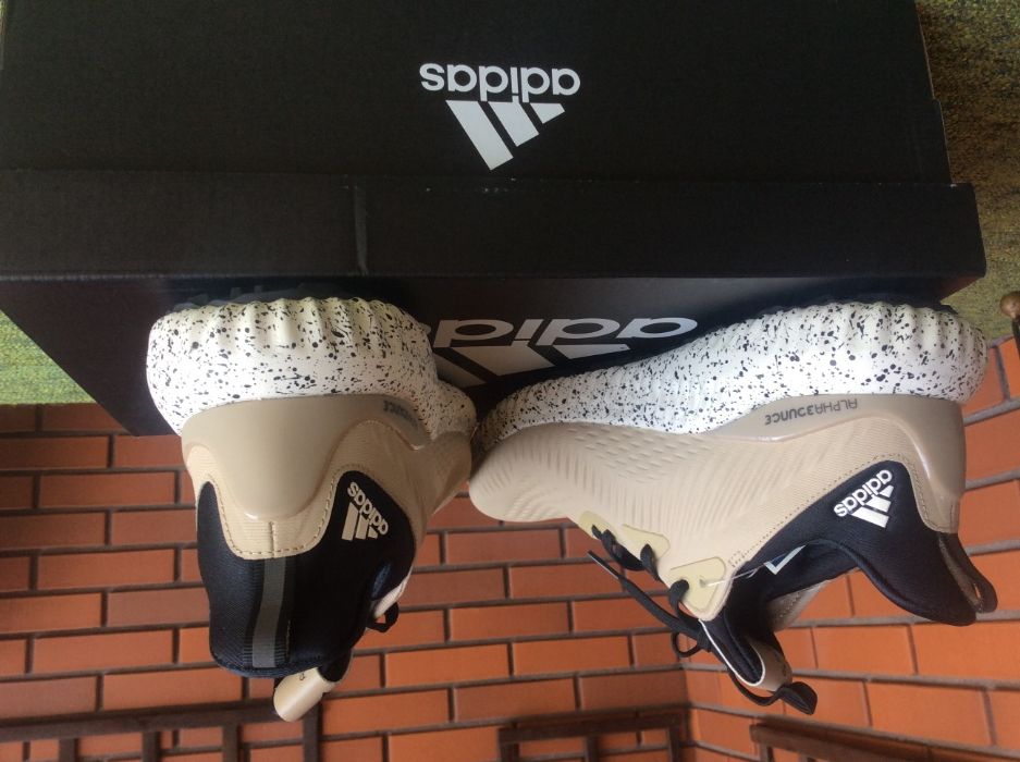 Buty Adidas Alphabounce 1m rozmiar 44