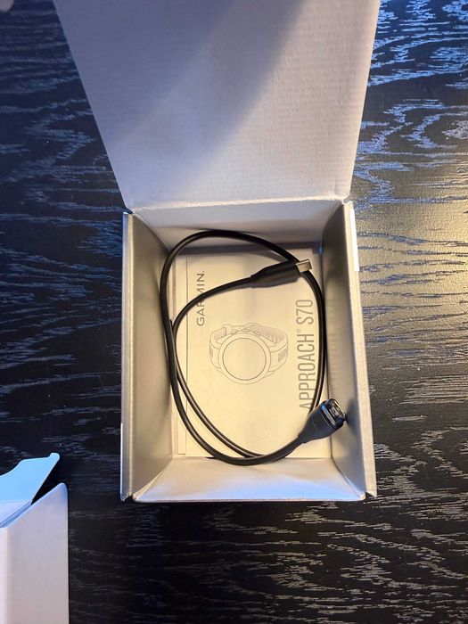 Zegarek Garmin Aproach S70 Golfowy