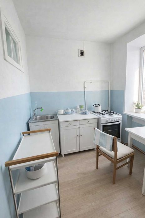 L Продам  2 х комнатную квартиру на Залютино
