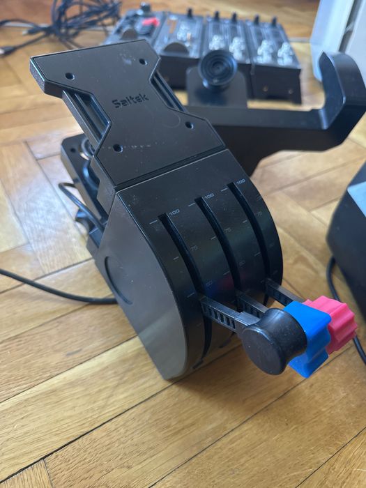 Flight yoke system saitek wolant i przepustnica