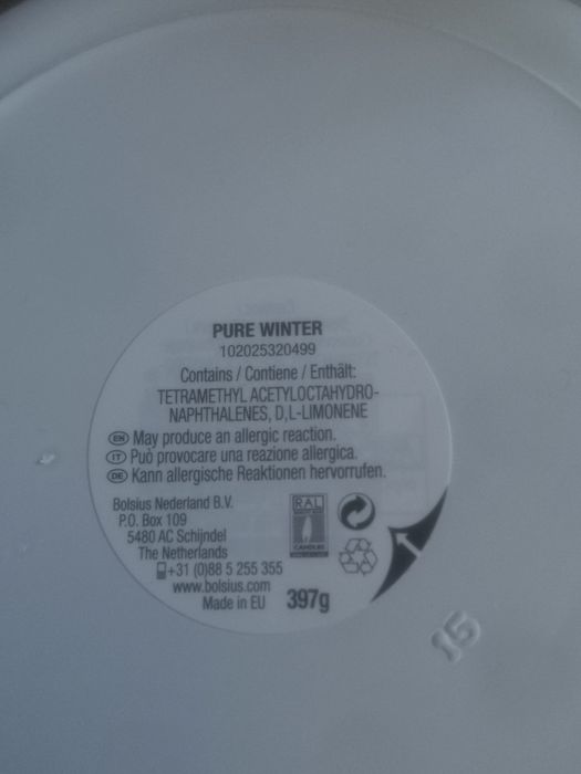 Нові великі ароматичні свічки