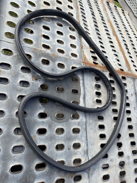 Uszczelka drzwi Ford S-max mk1