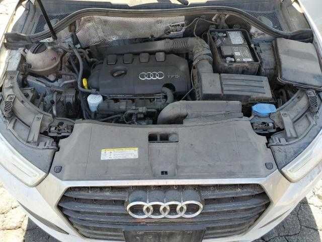 Audi Q3 Ауди ку кью3 8U fwd awd 2.0 разборка шрот запчасти.