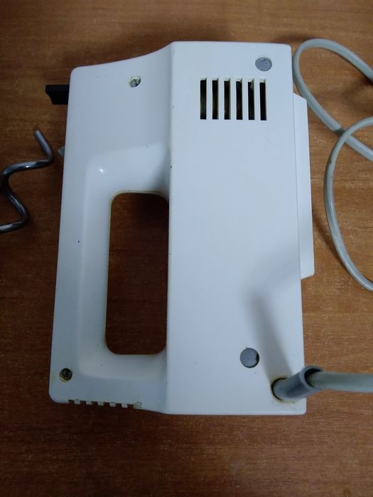 Миксер АКА.Электромиксер ака.