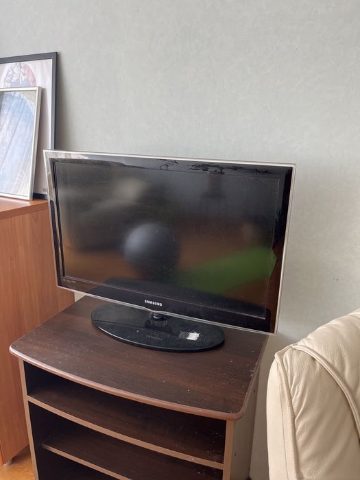 Телевізор Samsung Led Tv Full Hd: 3 000 грн. - Телевізори Київ на Olx