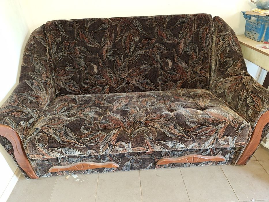 Диван розкладний темно кольоровий велюр