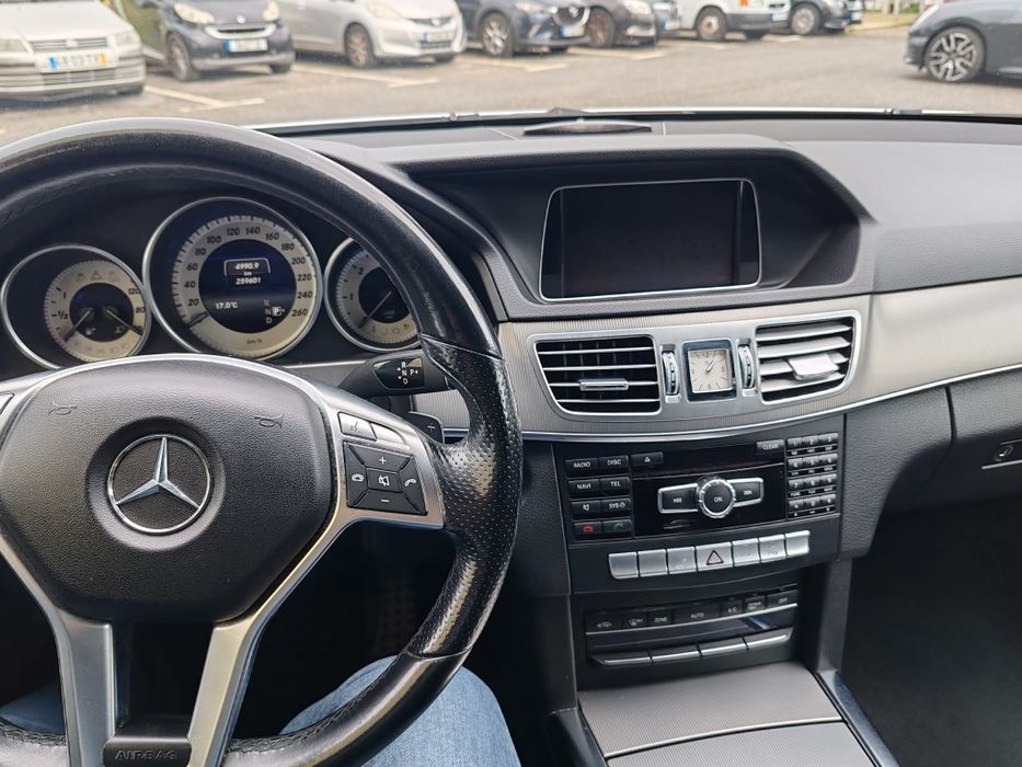 Mercedes E250 CDI AMG Line | LED Inteligentes | Park Assist
