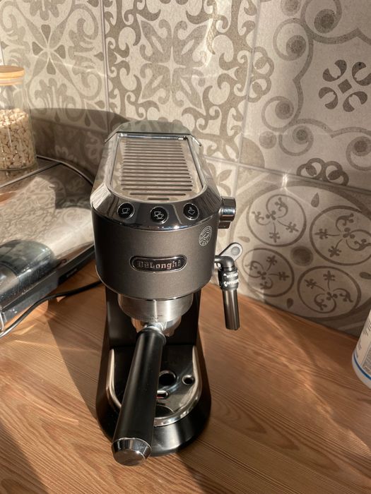 Nowy kolbowy ekspres