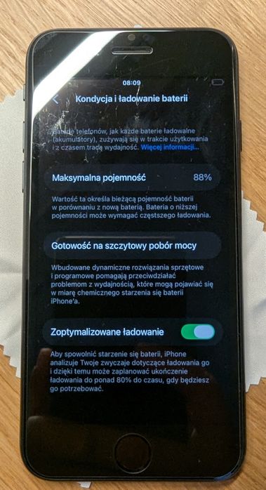 Apple iPhone SE 2022 64GB Midnight - pełny zestaw