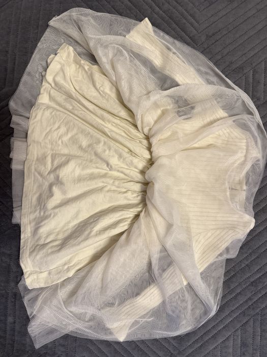 Святкова сукня молочного кольору, 74-80 розмір