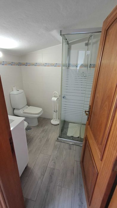 Moradia T3 com boas áreas em Vale de Vargo