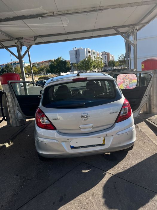 Opel Corsa D 2013 Diesel foto 4