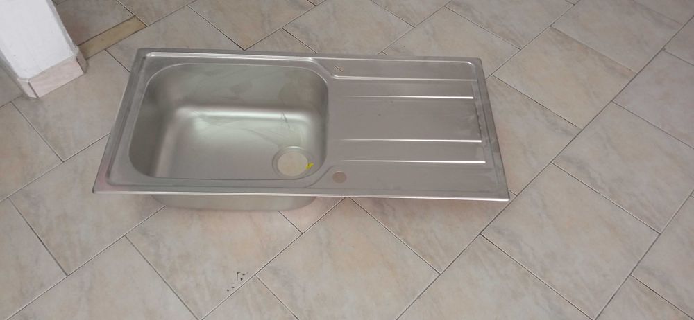 Lavatório em inox 90x50 novo