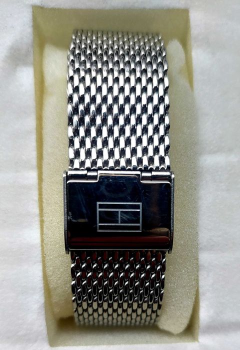 Relógio TOMMY HILFIGER  - Pilha Nova a funcionar