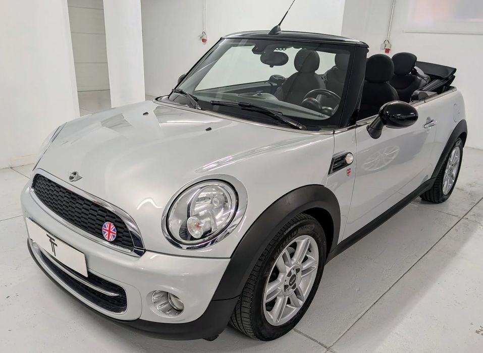 MINI Cabrio Cooper D458972783077632000