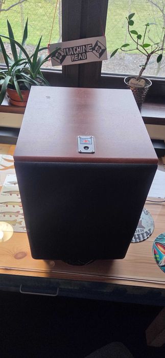 Subwoofer aktywny JBL E150P/230 - gra, ale do naprawy