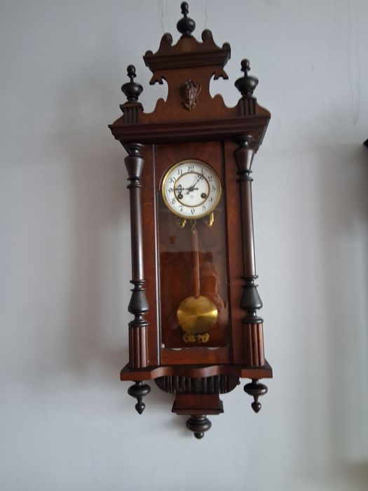 Zegar wiszący Junghans