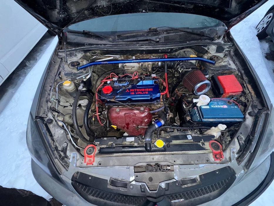 Срочно продам mitsubishi lancer 9  2,0  stege 1  переоформление