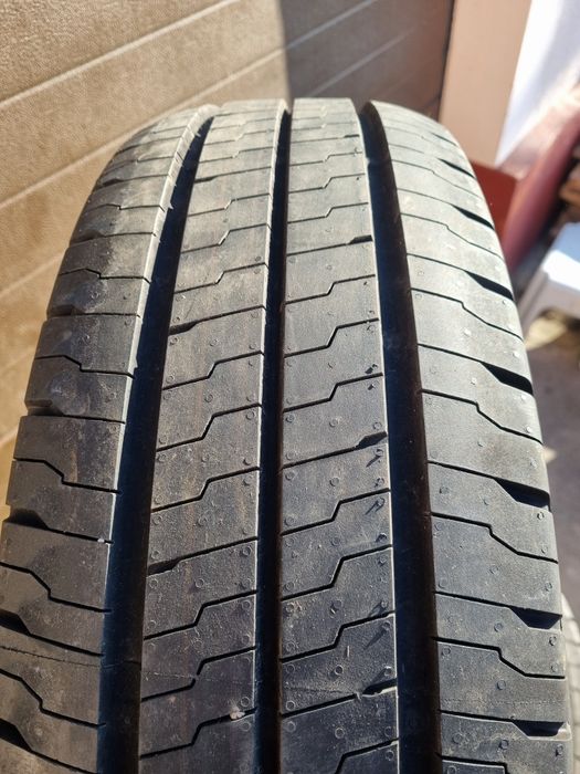 Jak nowe Opony 225/75 16C Continental Vancontact Eco 2025