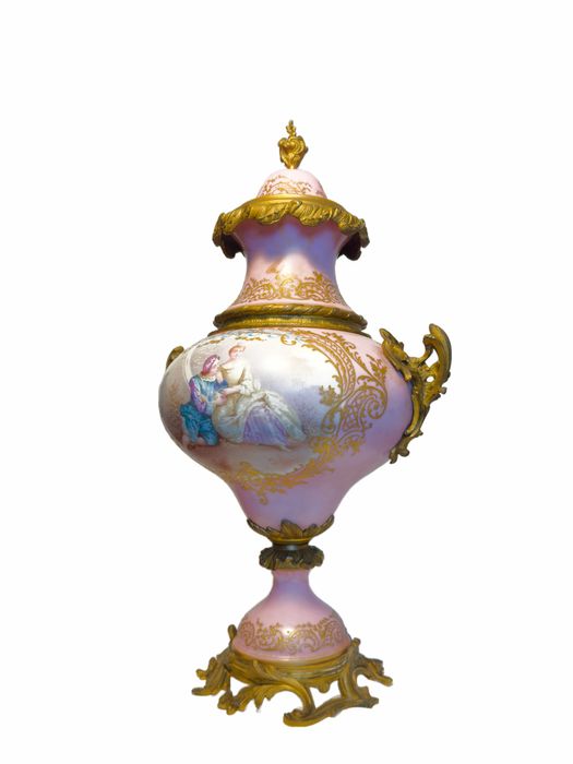 Vaso porcelana rosa Sevres Watteau Napoleão III | 1775