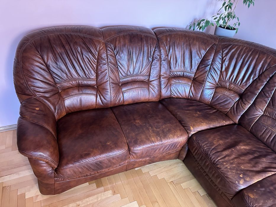 Продається шкіряний кутовий диван розкладний