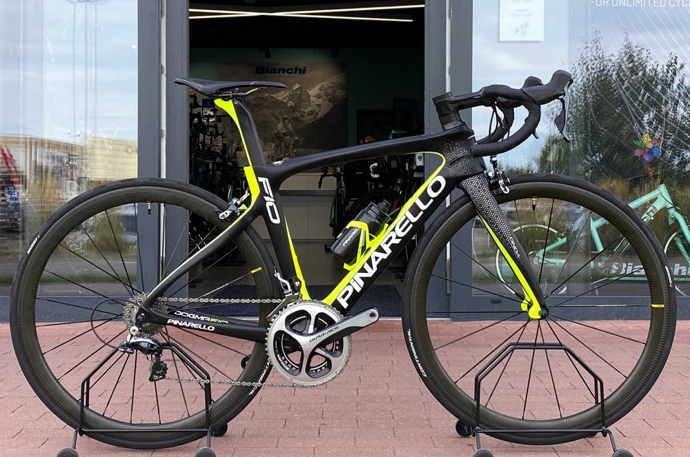 Rower szosowy Pinarello Dogma F10 Shimano Dura-Ace Koła karbonowe Rower używany