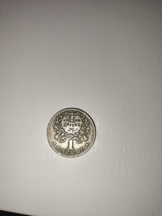 Moeda antiga colecionável- República portuguesa/1931/ 1 escudo