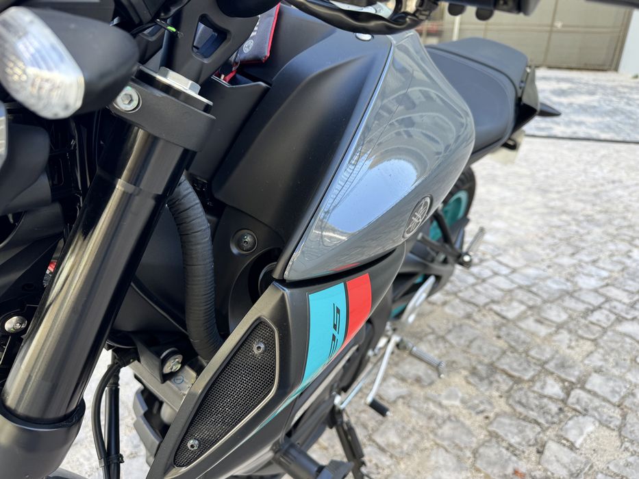 MT-125 (2022) Como Nova com Extras