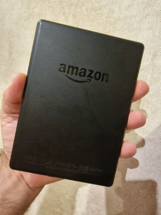Електронна книга Kindle сенсорна
